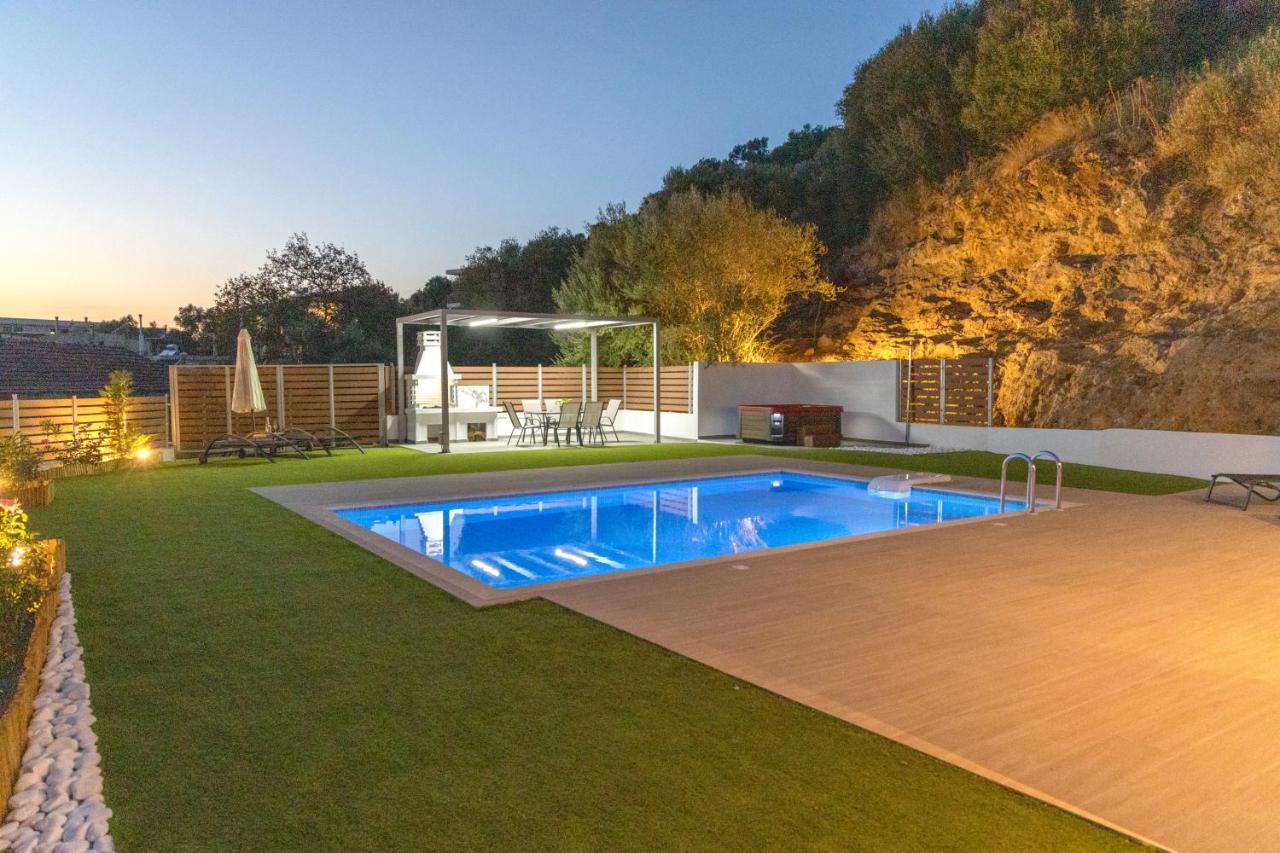 Villa Neonis Spilion ภายนอก รูปภาพ