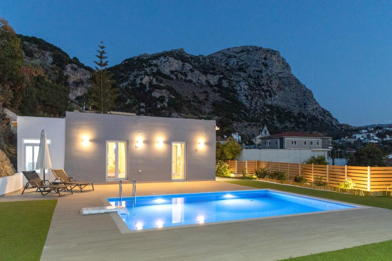Villa Neonis Spilion ภายนอก รูปภาพ